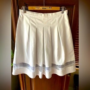 High rise skirt
